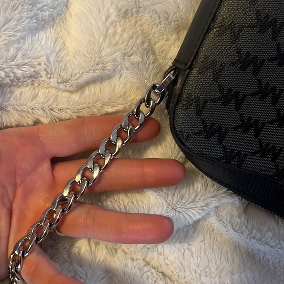 🖤🤍Authentic Michael Kors jet set large chain strap crossbody bag 🖤🤍 - Picture 5 of 13